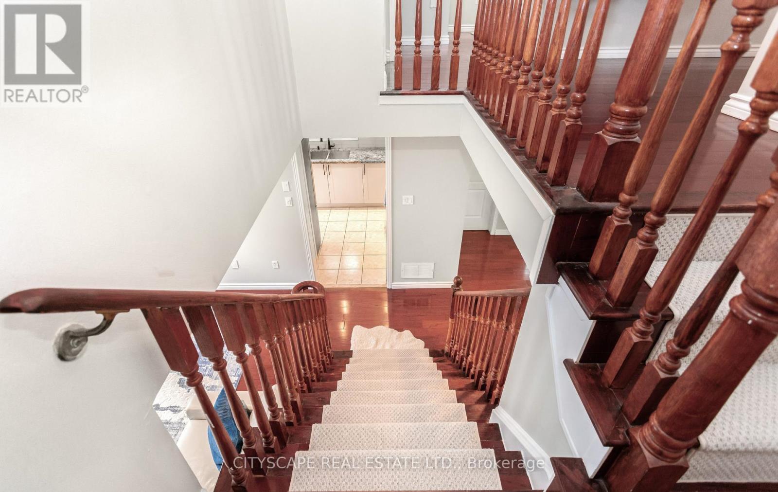 3324 EQUESTRIAN CRESCENT - 21