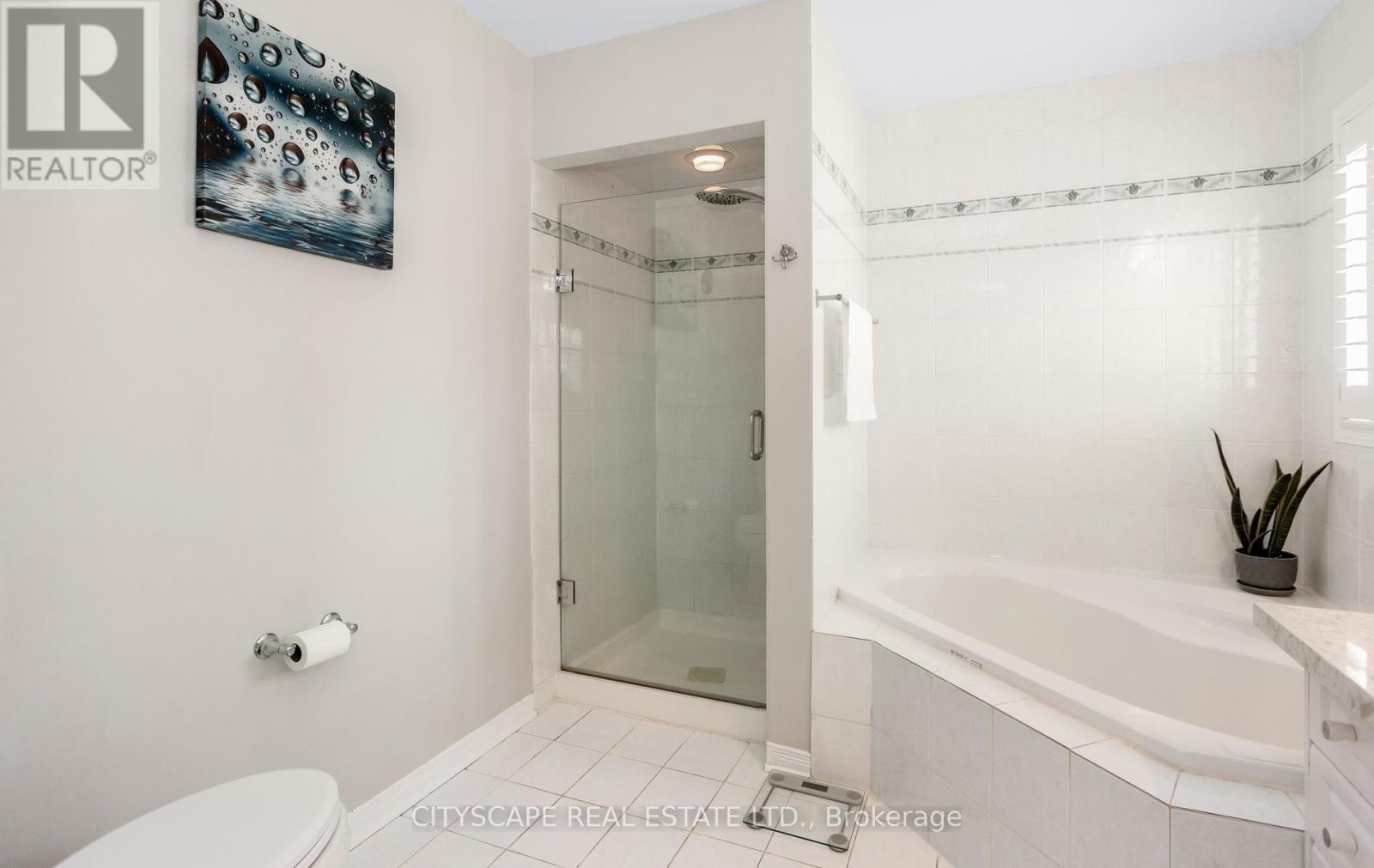 3324 EQUESTRIAN CRESCENT - 26