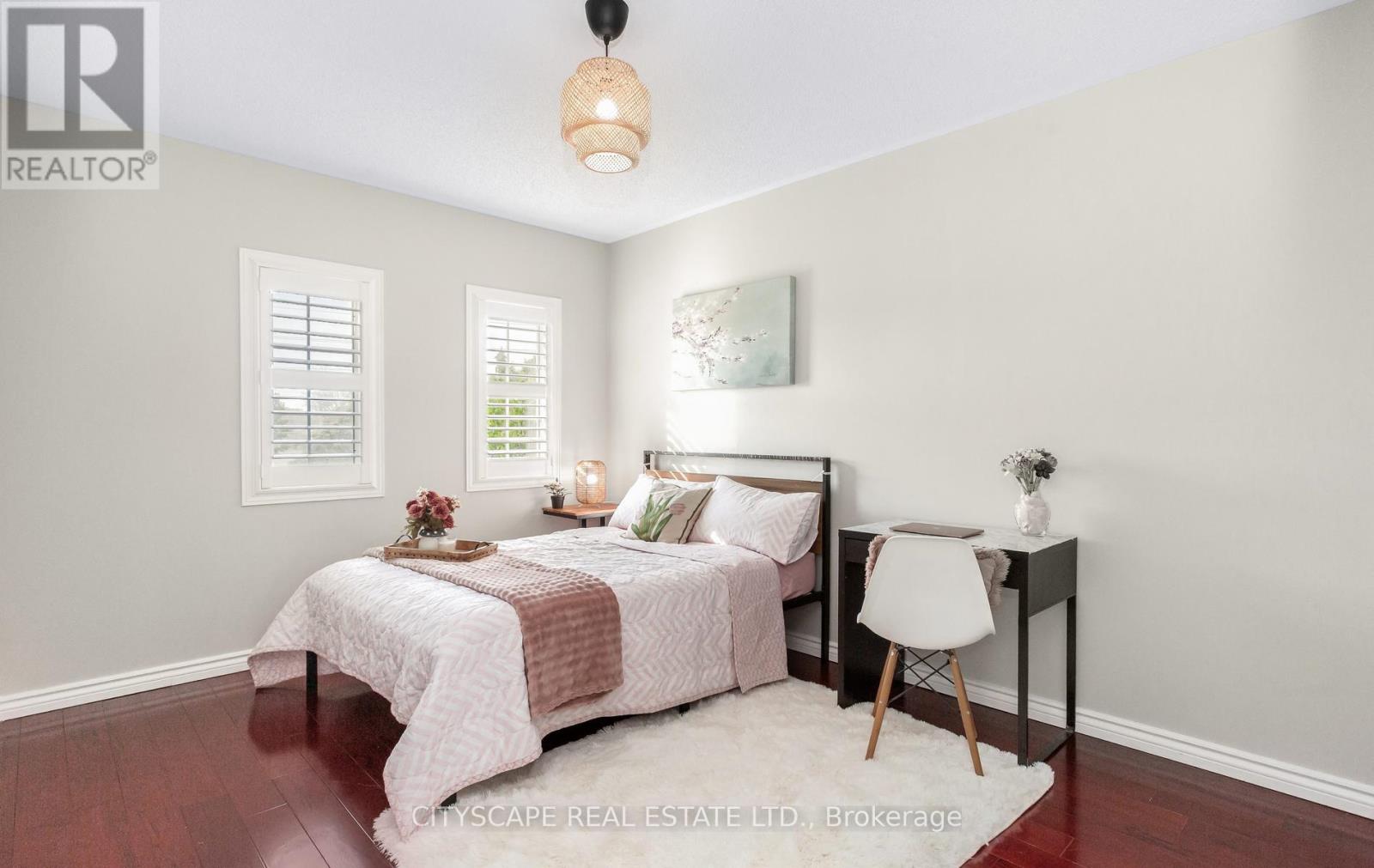 3324 EQUESTRIAN CRESCENT - 30