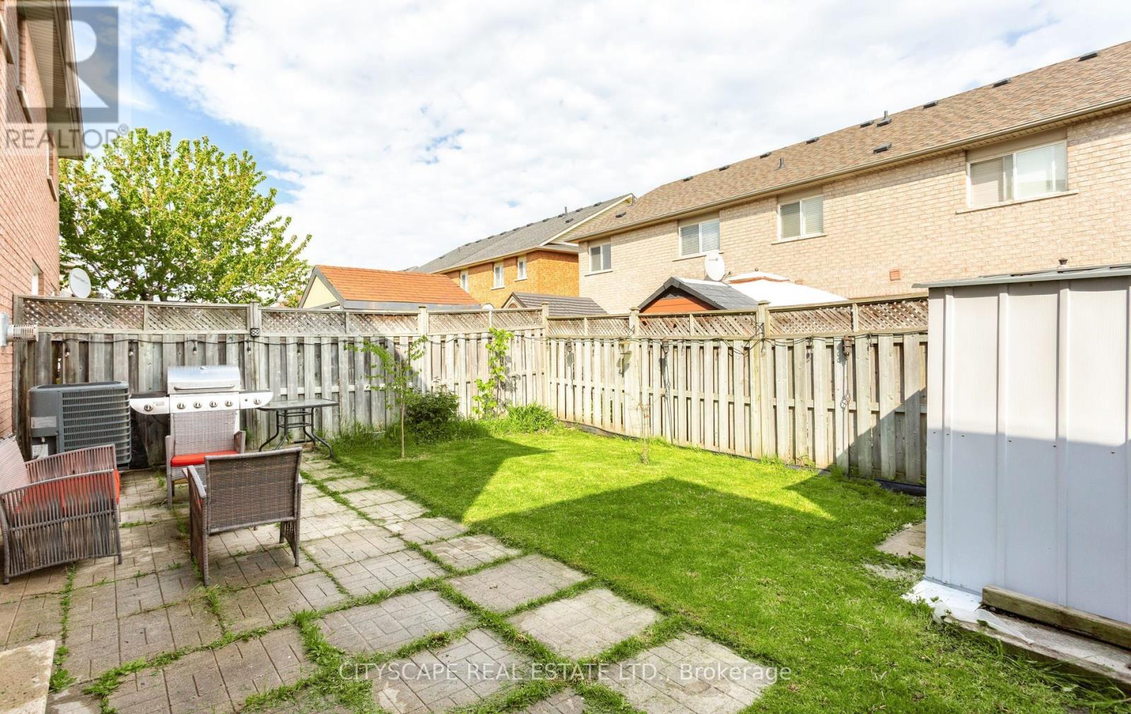 3324 EQUESTRIAN CRESCENT - 47