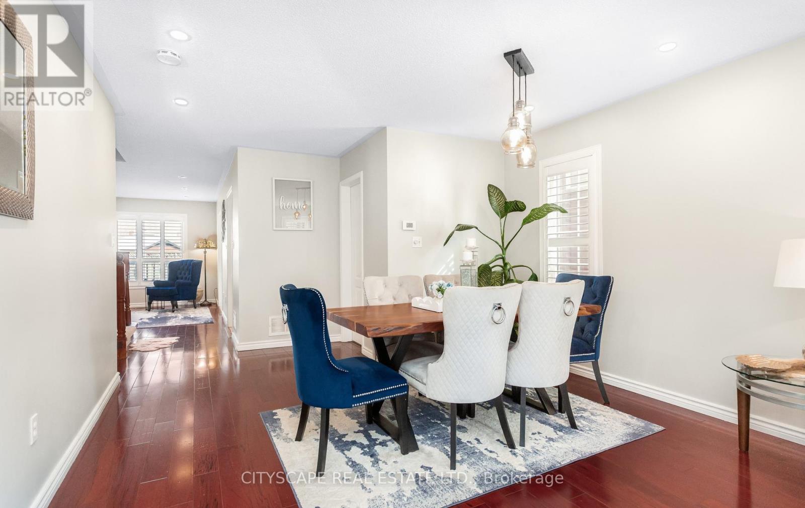 3324 EQUESTRIAN CRESCENT - 6