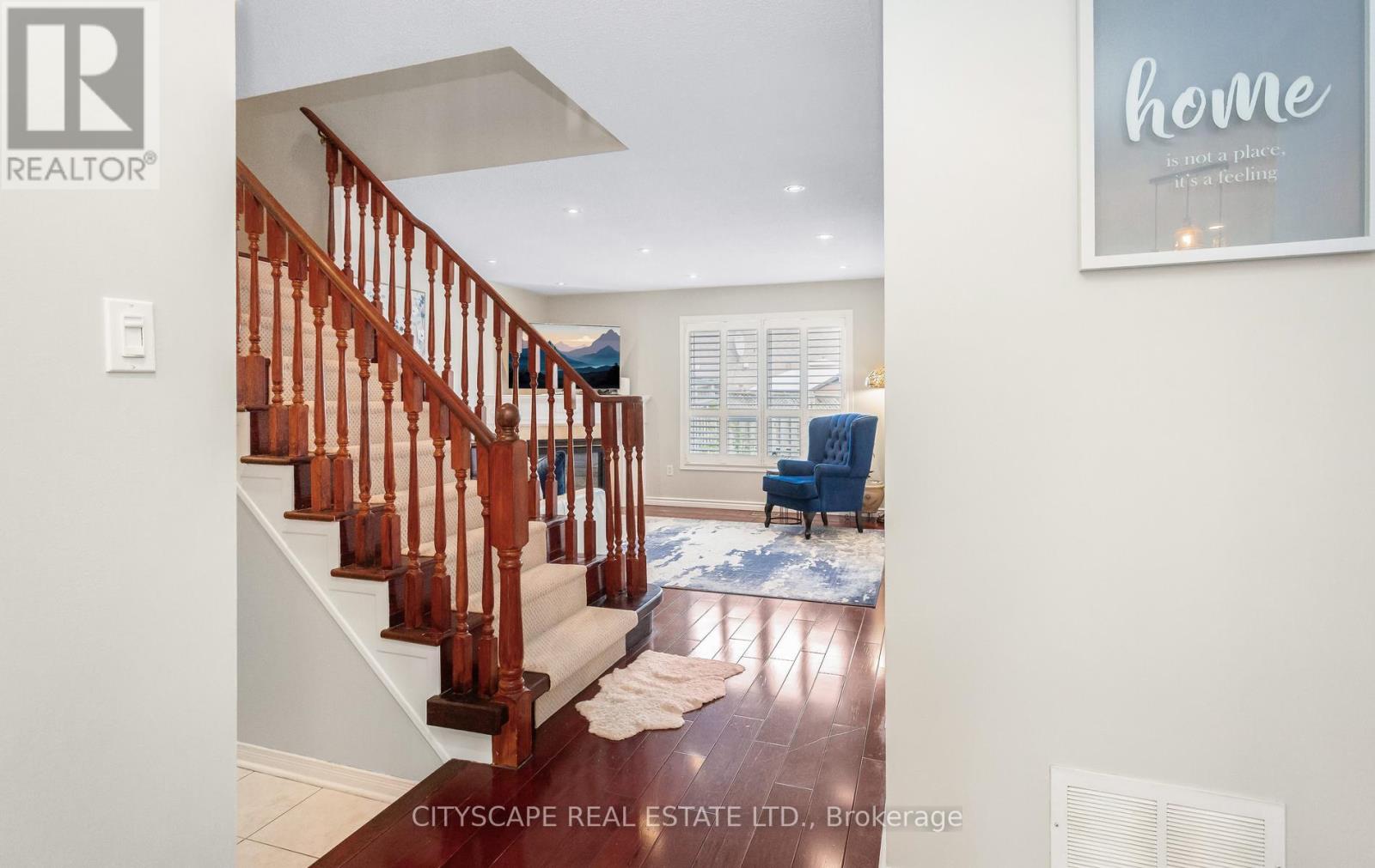 3324 EQUESTRIAN CRESCENT - 8