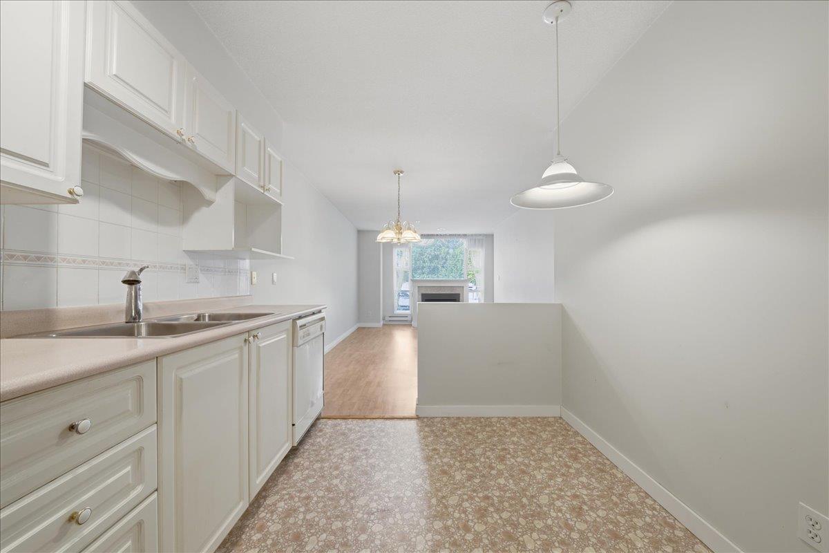 210 2963 NELSON PLACE, Abbotsford