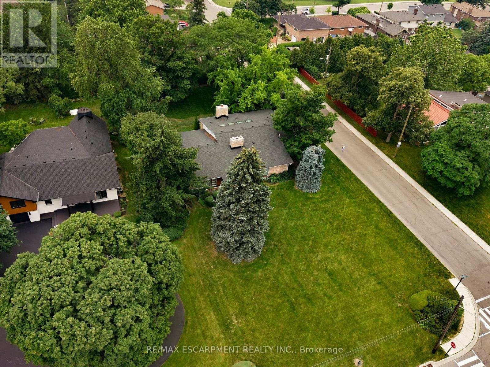 264 MOUNTAIN BROW BOULEVARD - 40