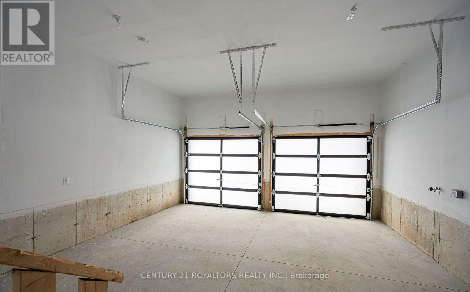 212 HARWOOD AVENUE - Image 26