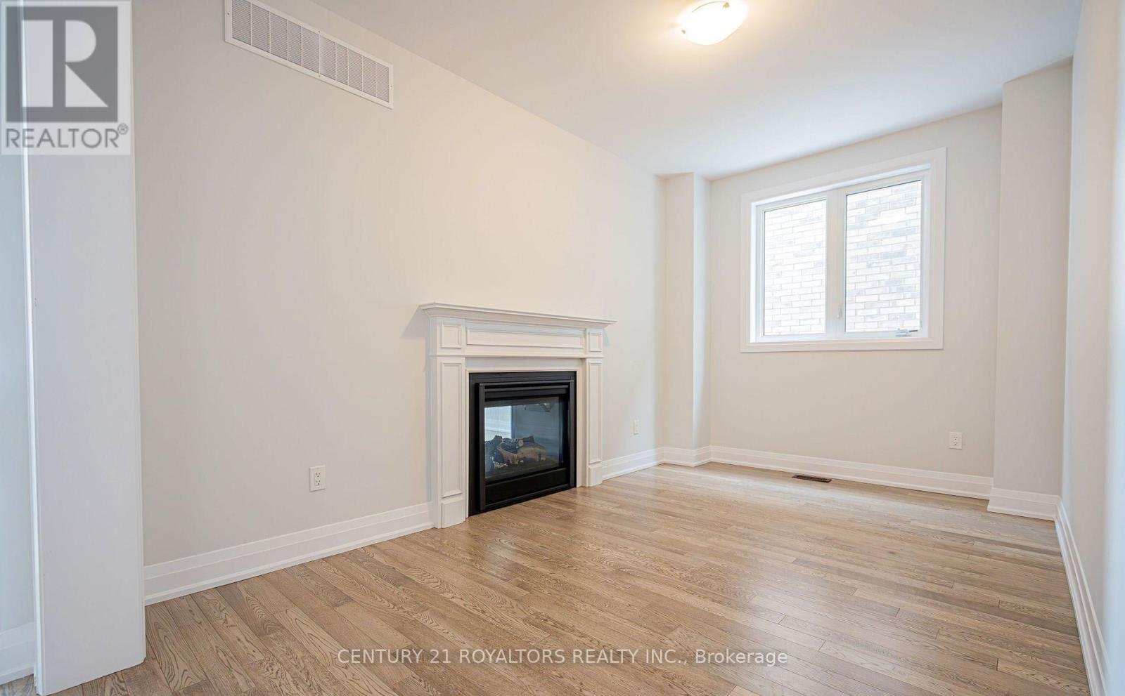 212 HARWOOD AVENUE - Image 8