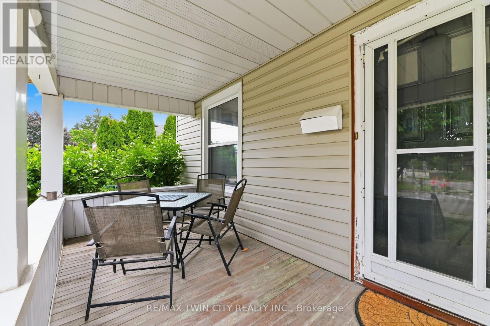 4924 HUNTER STREET - 2
