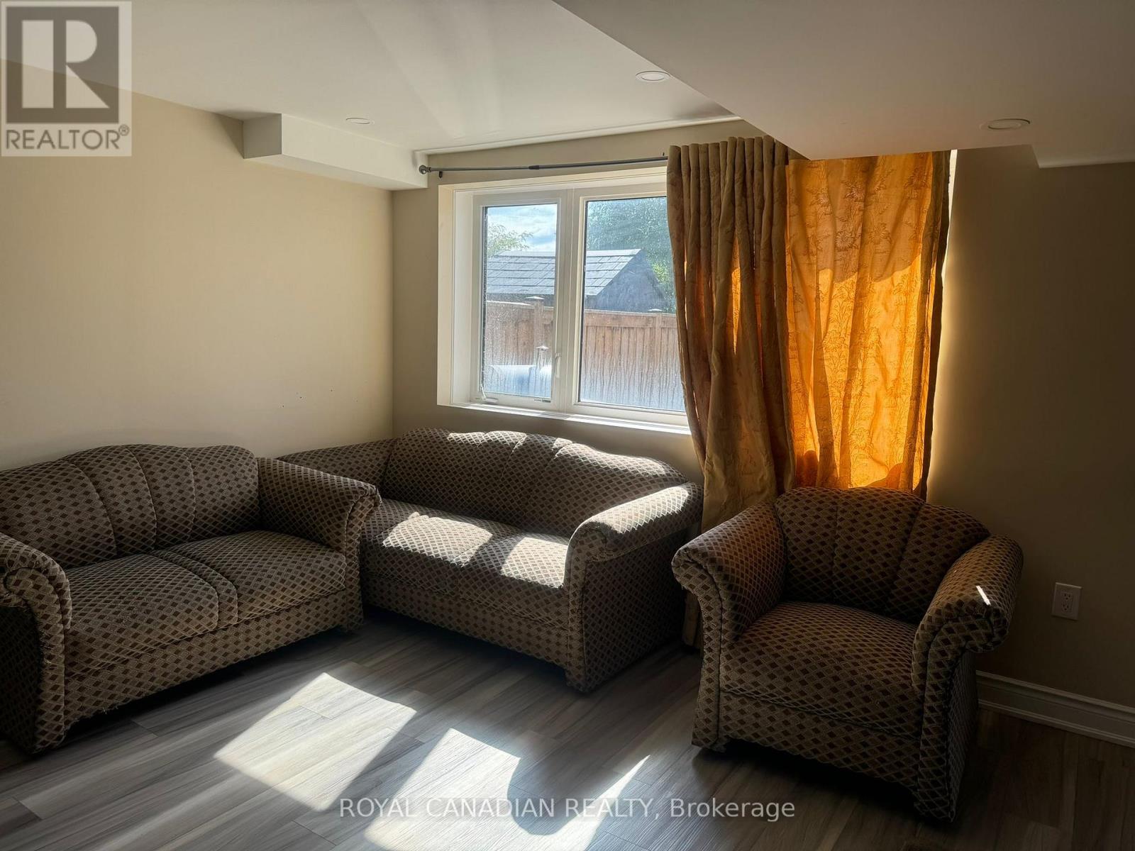 BSMT - 684 LINDEN DRIVE — photo 3