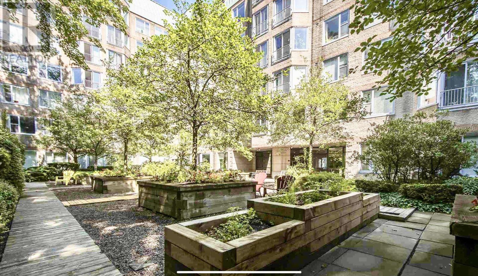 #208 1326 LOWER WATER Street - 35