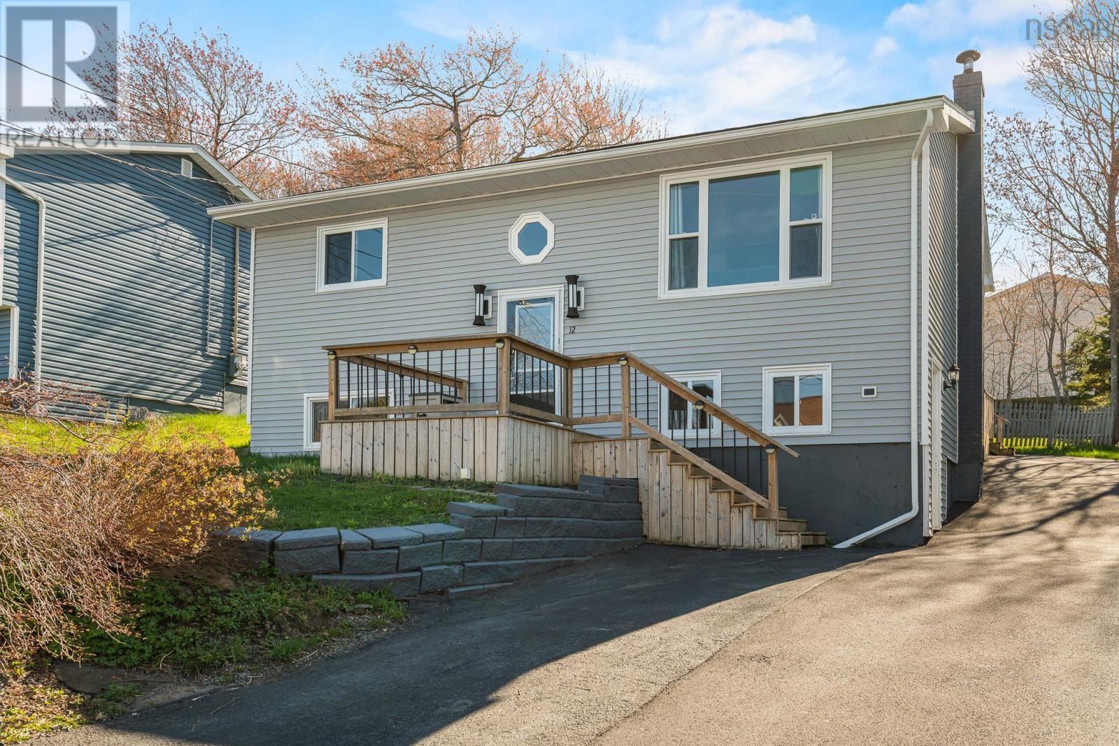 12 Wamphray Crescent - 2
