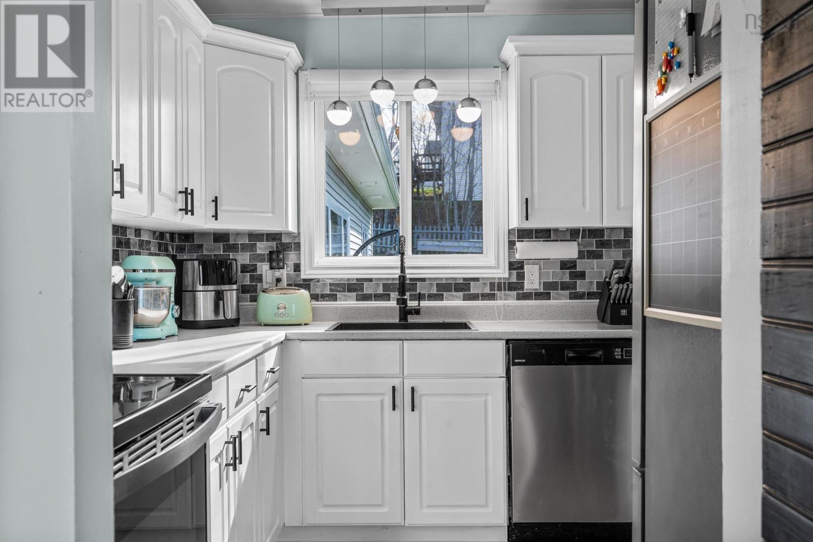 12 Wamphray Crescent - 32