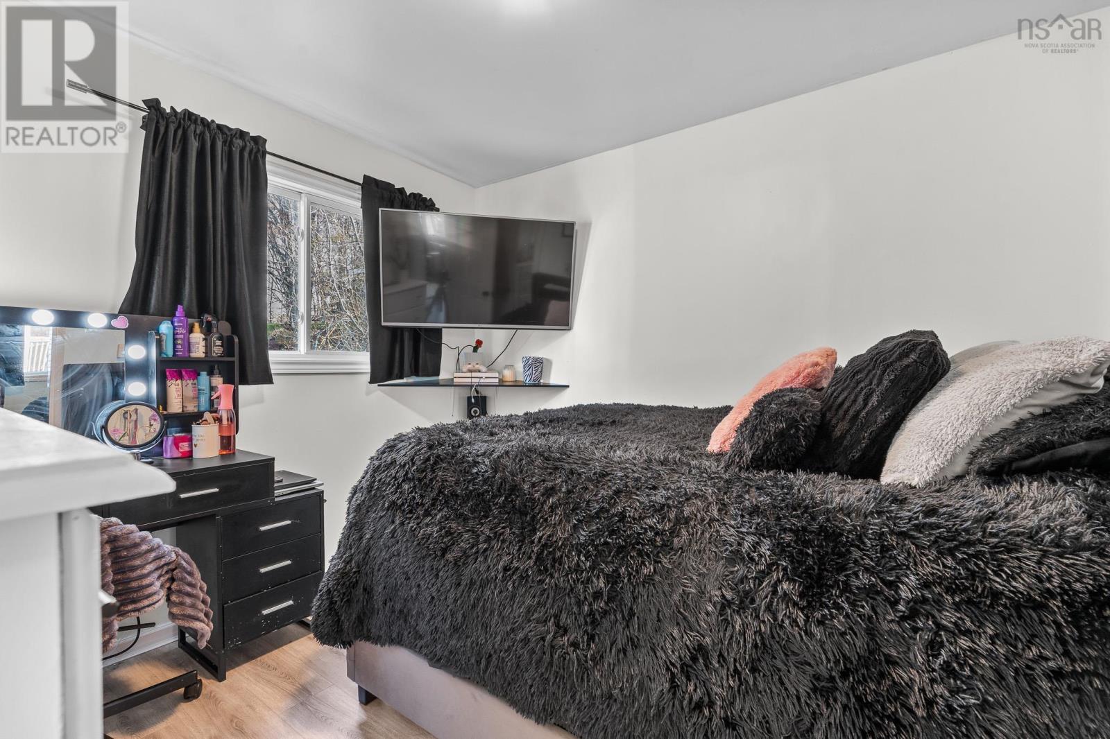12 Wamphray Crescent - 43