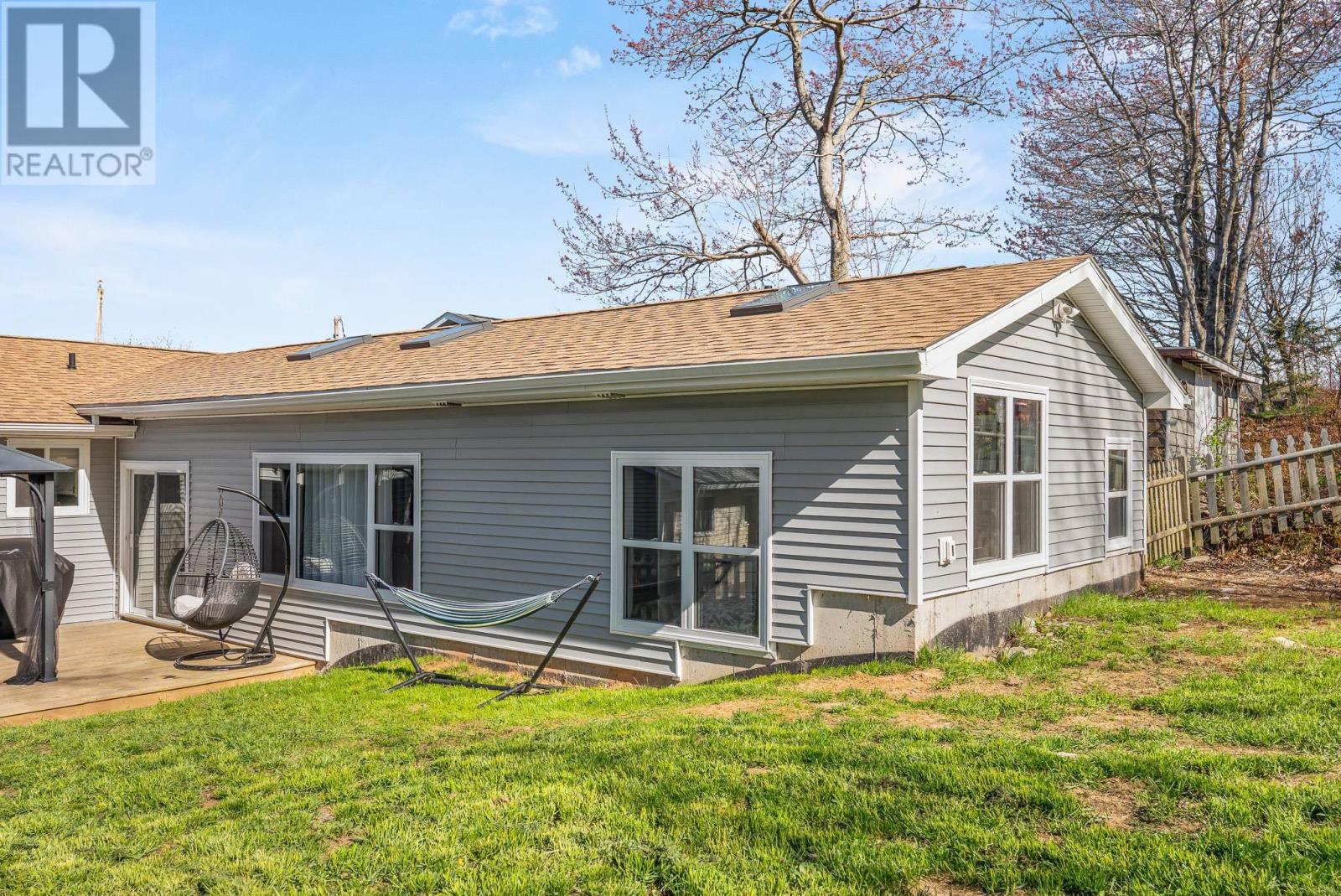 12 Wamphray Crescent - 10