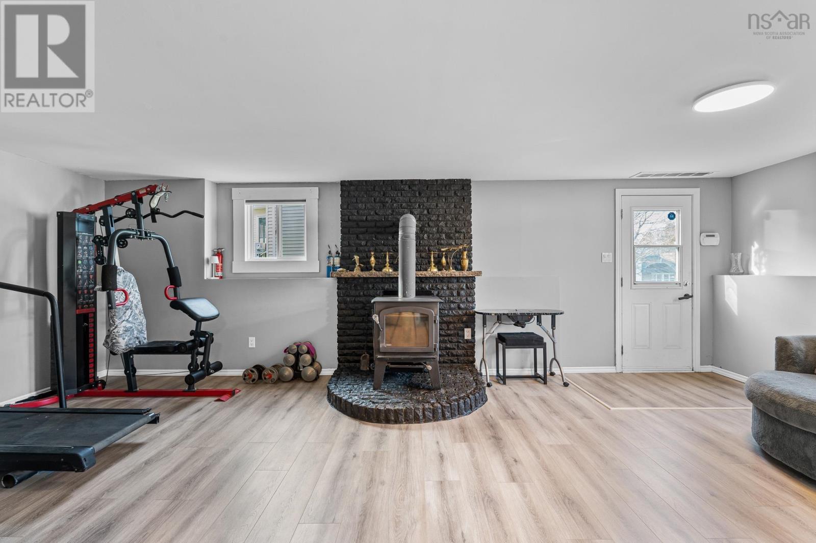 12 Wamphray Crescent - 46