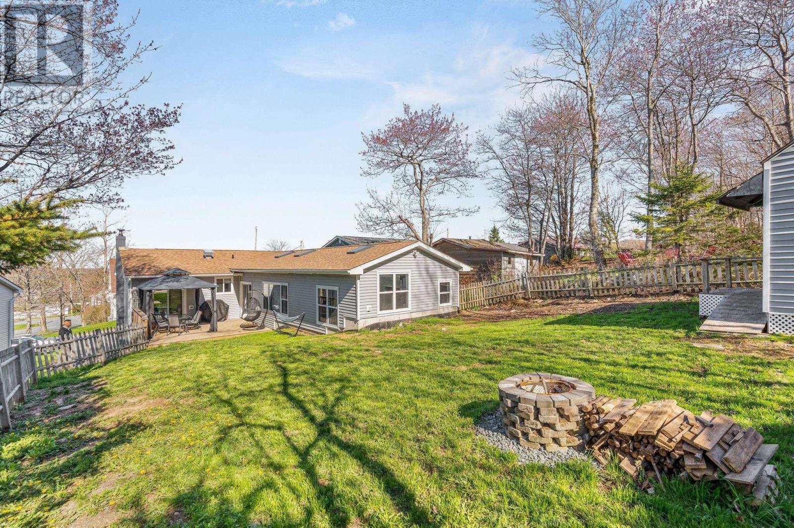 12 Wamphray Crescent - 11
