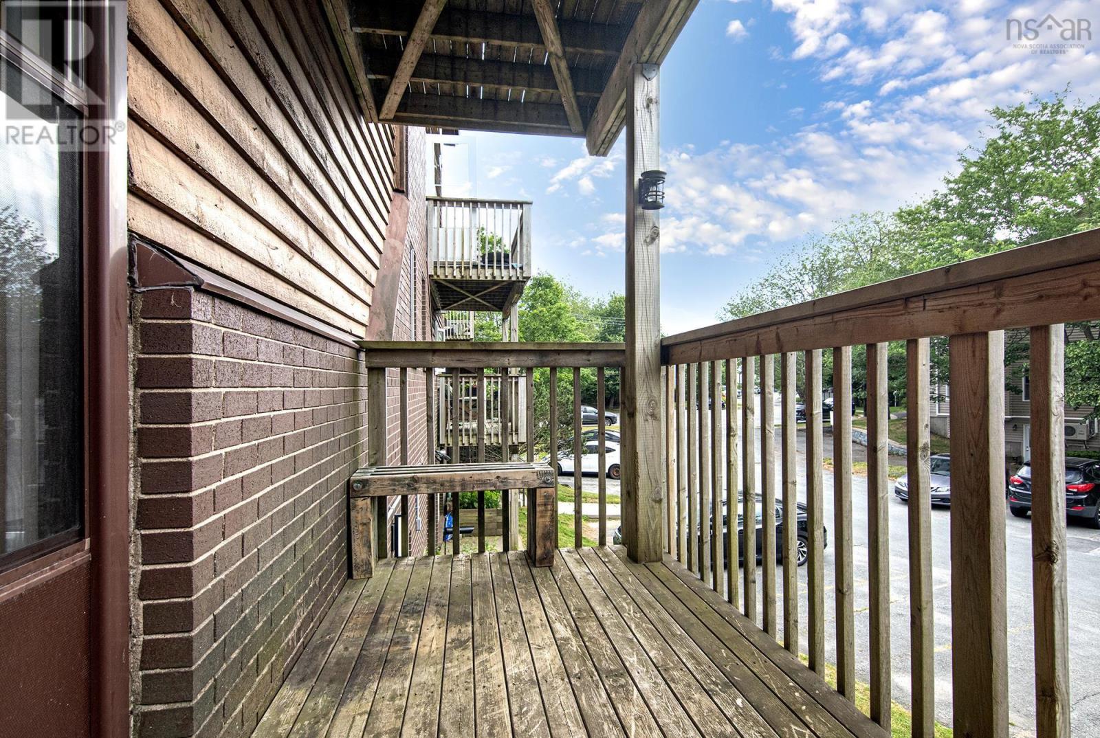 #105 203 Ross Street - 31