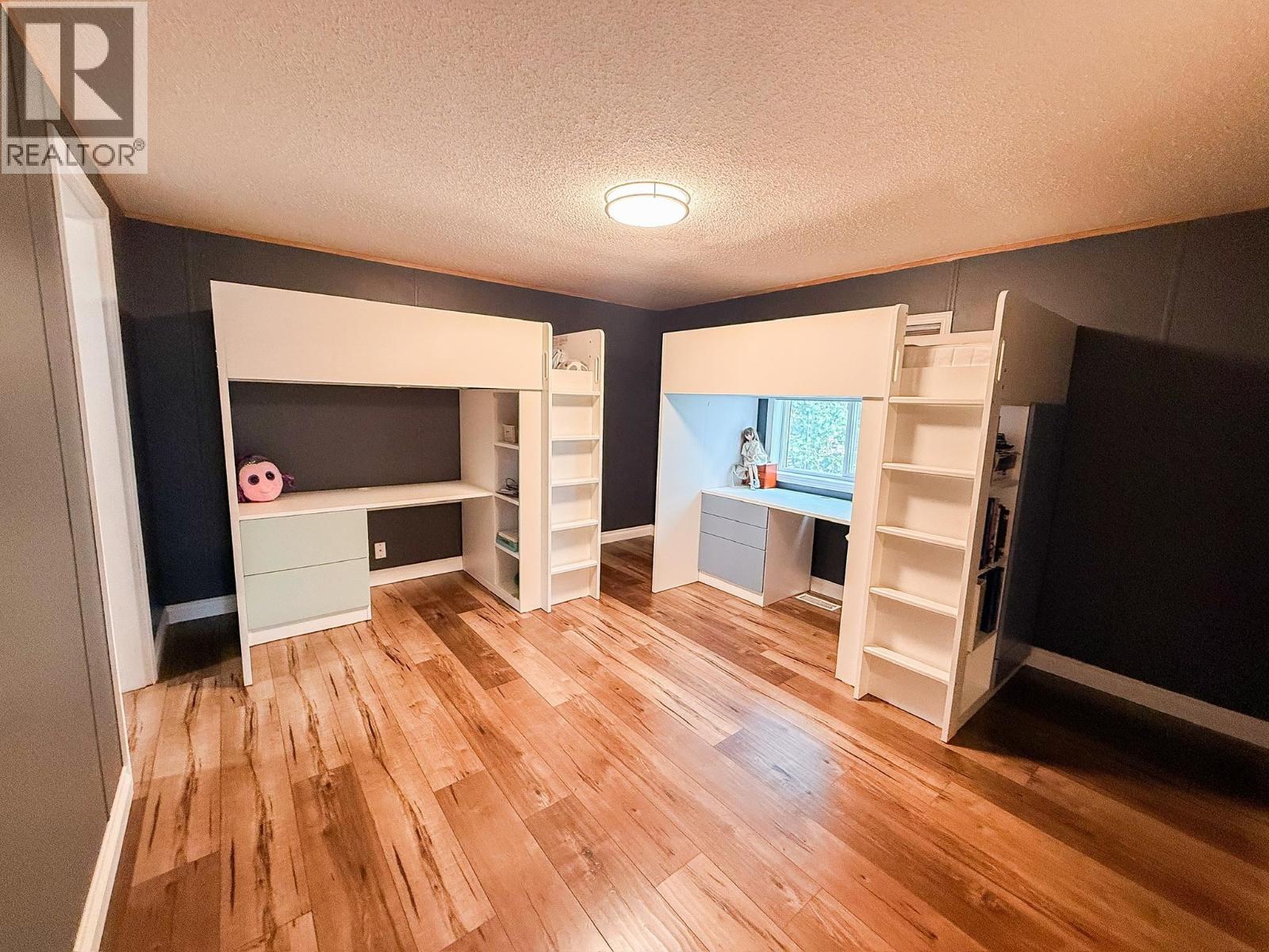 9805 E 98 AVENUE - 13