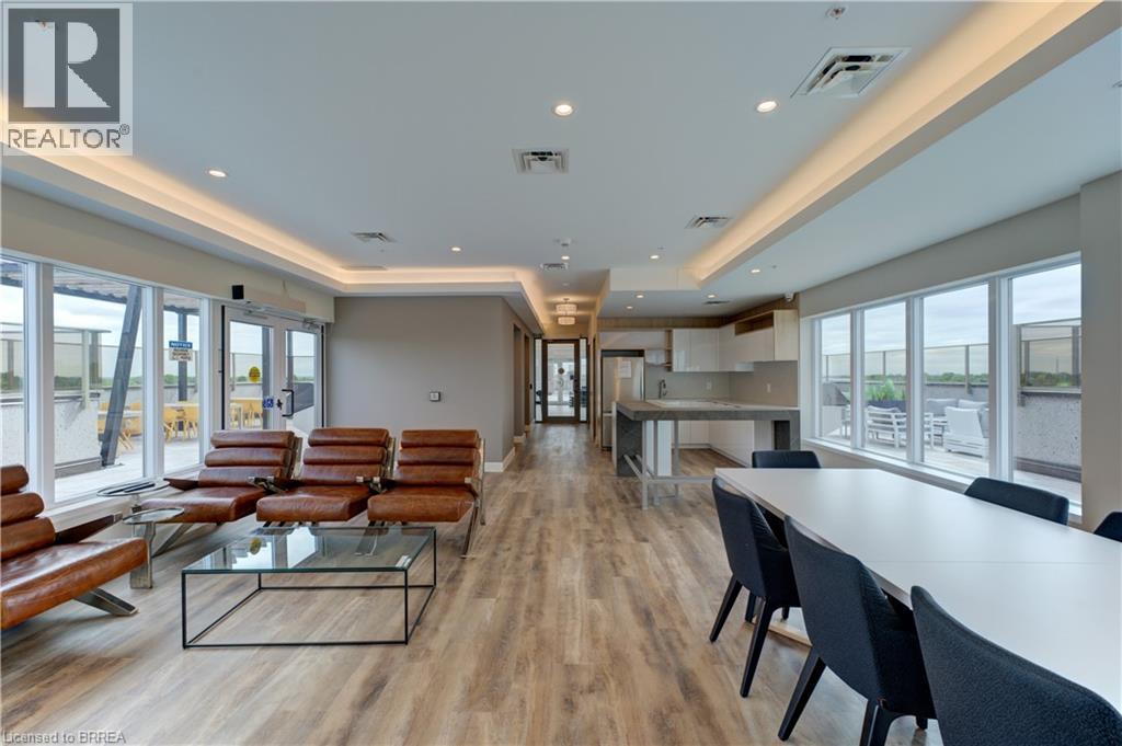 #506 34 NORMAN Street - 18