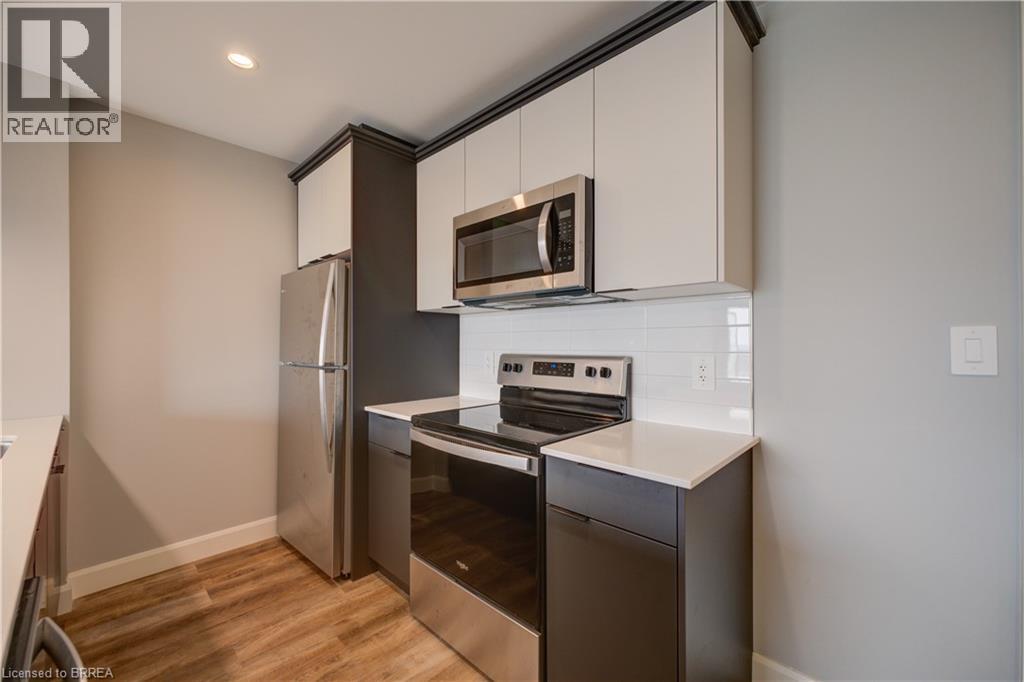 #506 34 NORMAN Street - 36