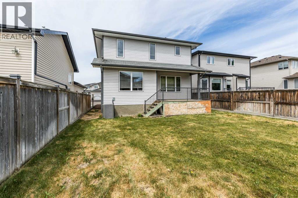 55 Vista Close SE - 29