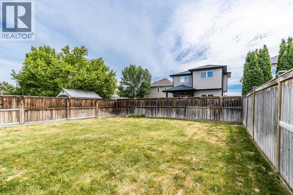 55 Vista Close SE - 31