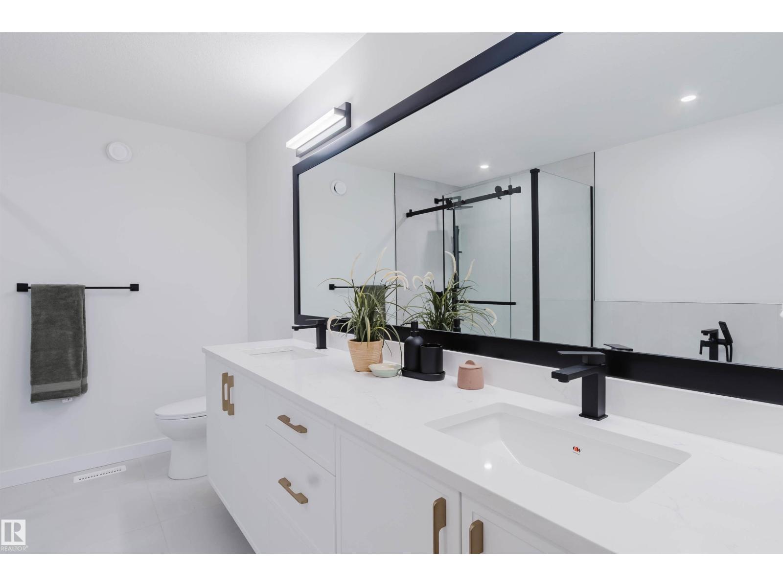 214 EDGEMONT GREEN GR NW - 34