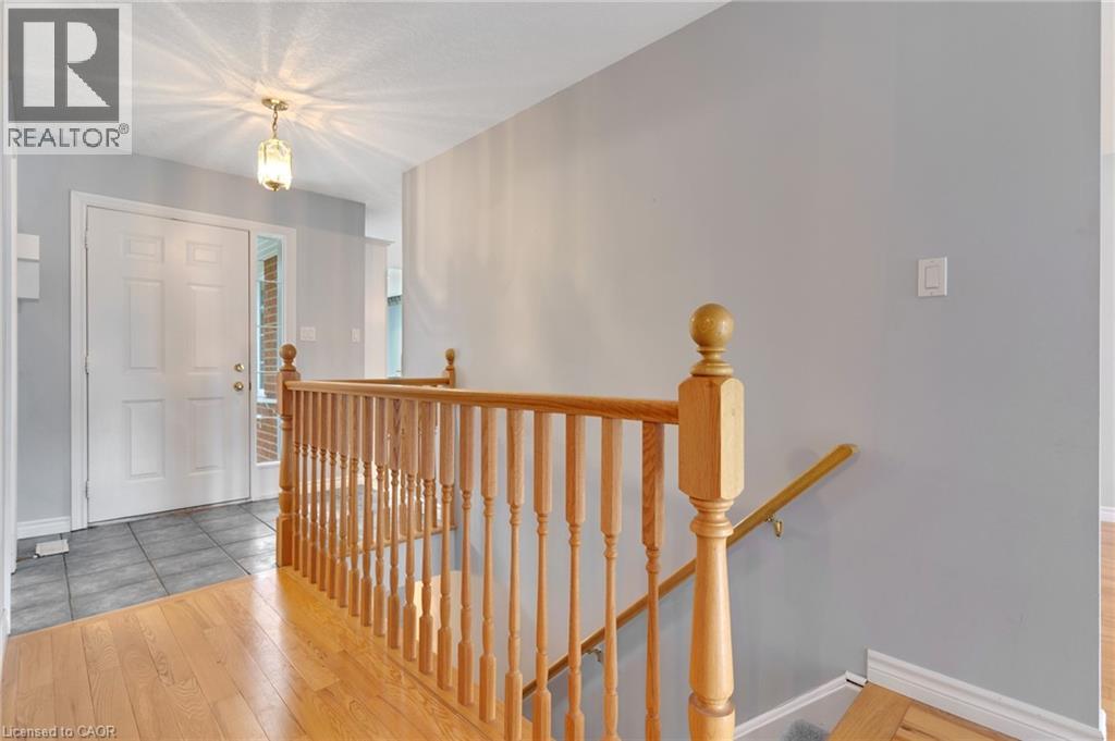 #37 10 ISHERWOOD Avenue - 7