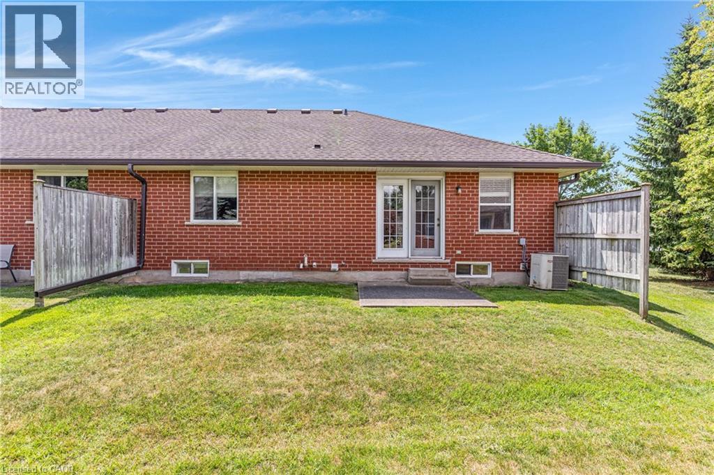 #37 10 ISHERWOOD Avenue - 6