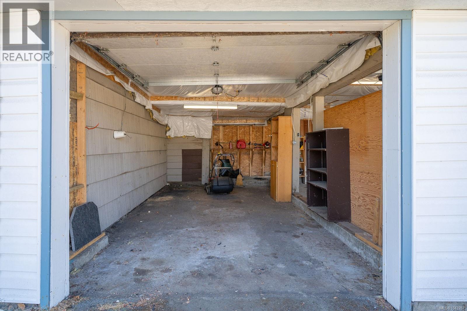 4852 Ian Ave - 46