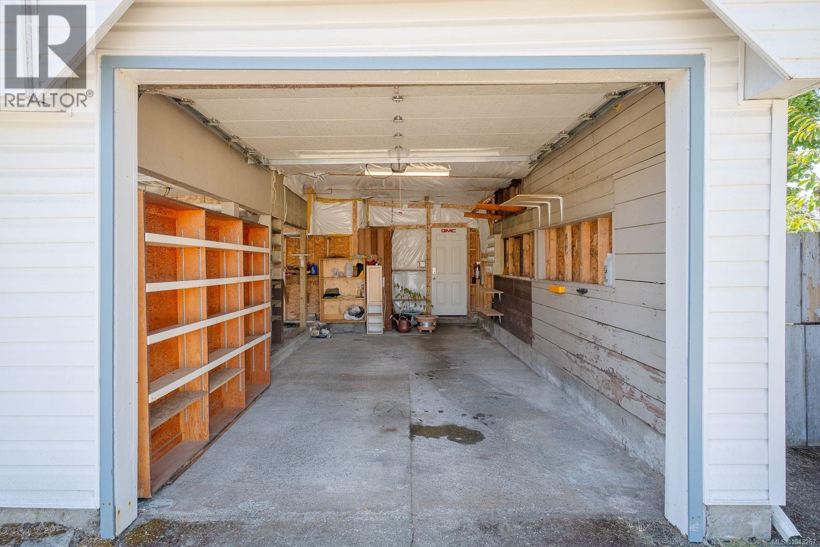 4852 Ian Ave - 45
