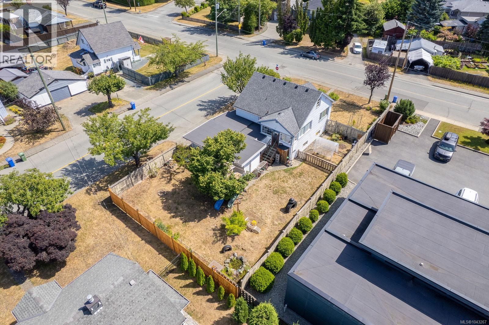 4852 Ian Ave - 29