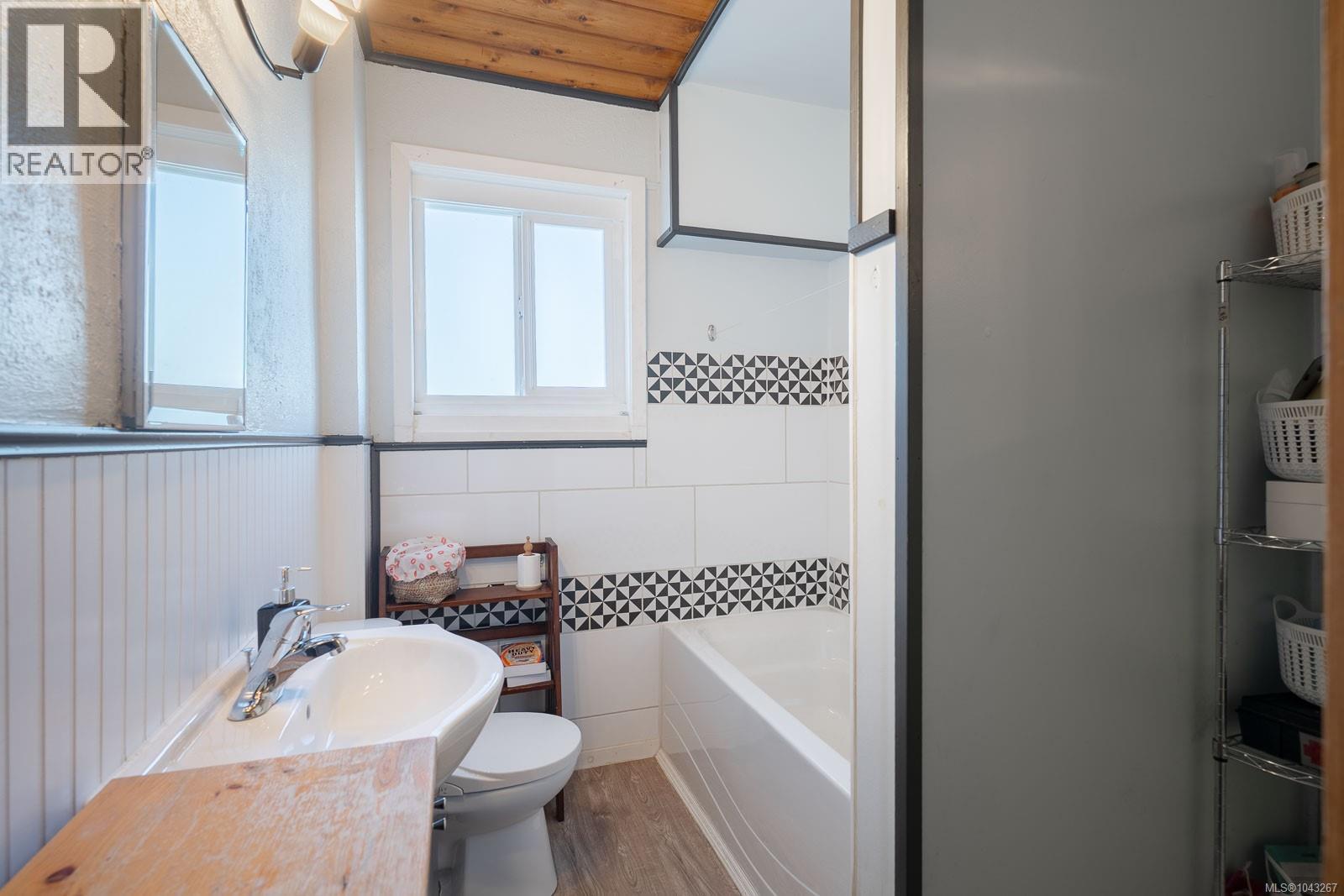 4852 Ian Ave - 16