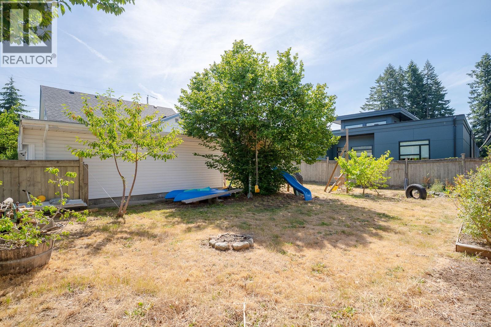 4852 Ian Ave - 43