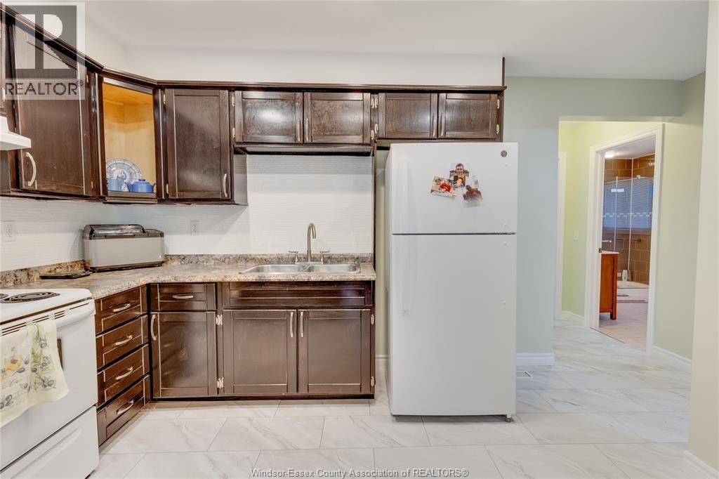 503 REGENT - 13