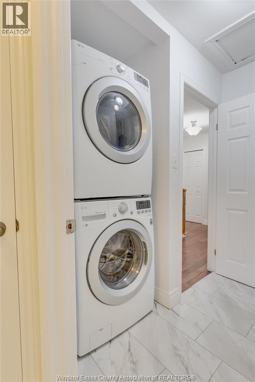 503 REGENT - 19
