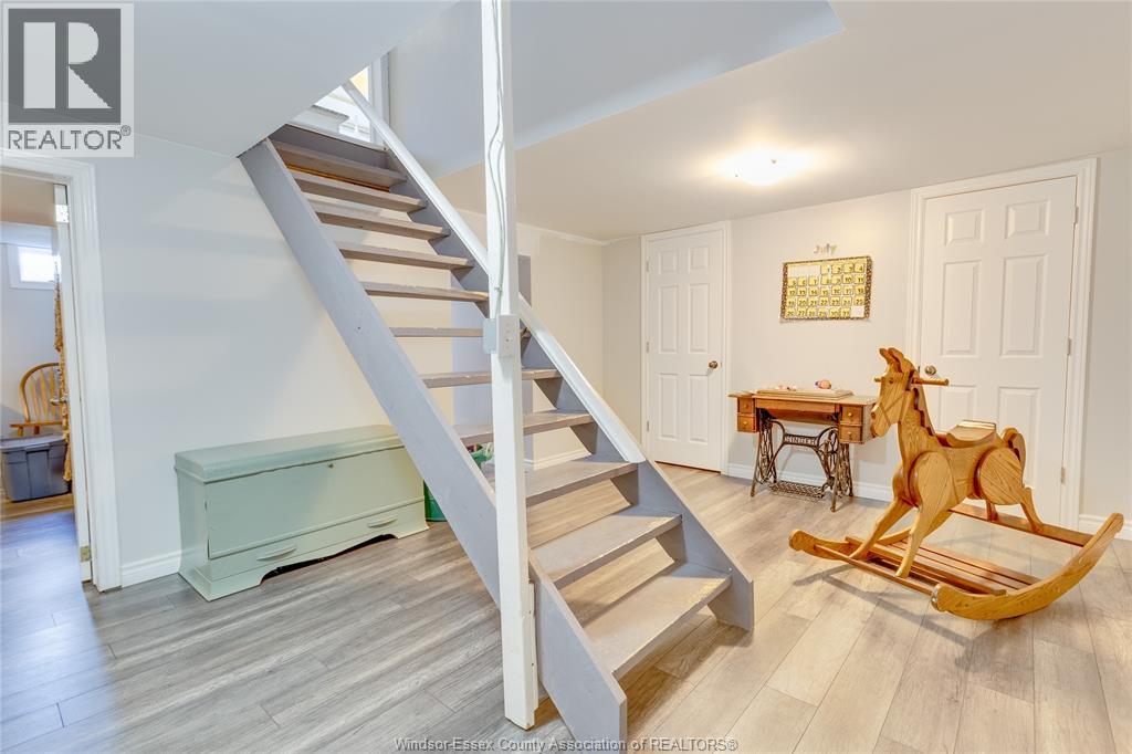 503 REGENT - 42