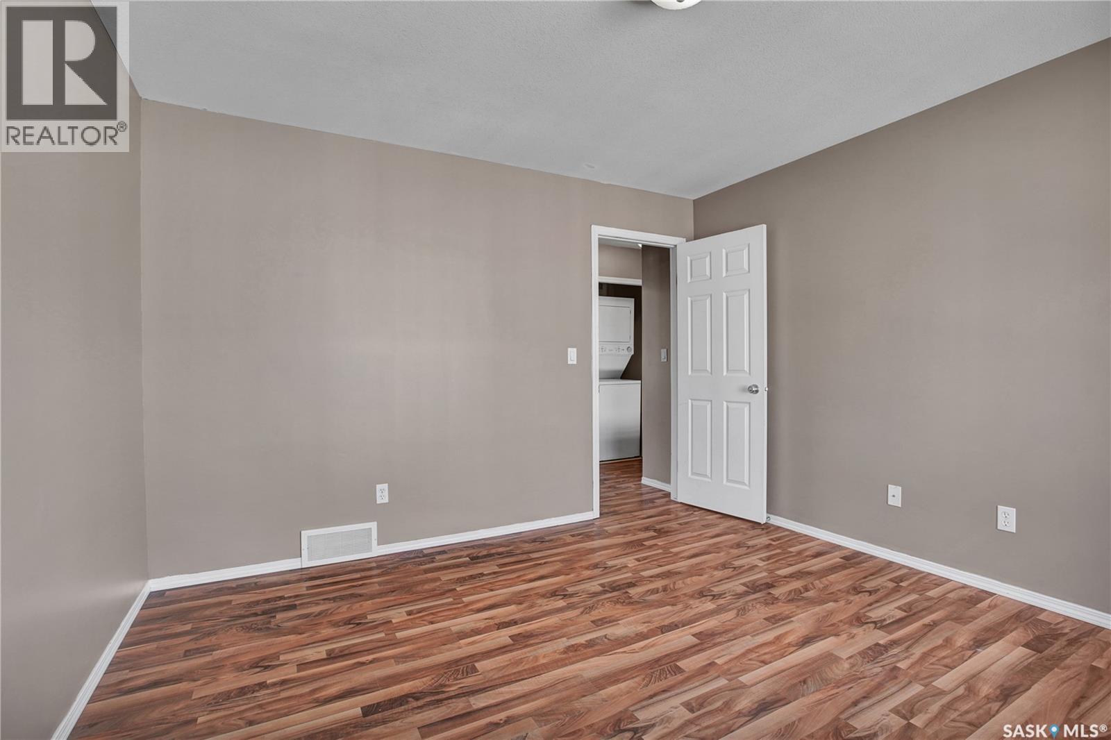 #29 243 Herold TERRACE - 11