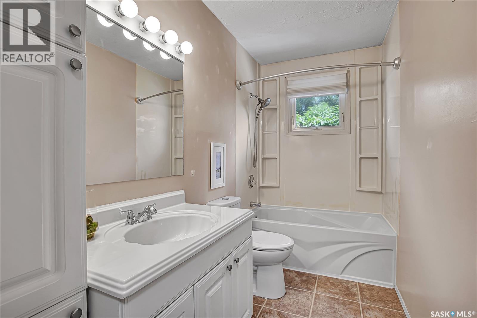 2945 Preston AVENUE S - 13
