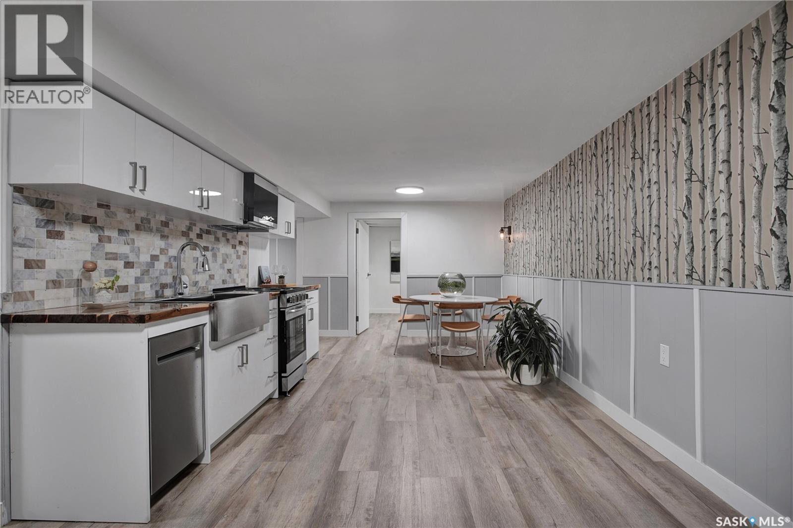 2945 Preston AVENUE S - 17