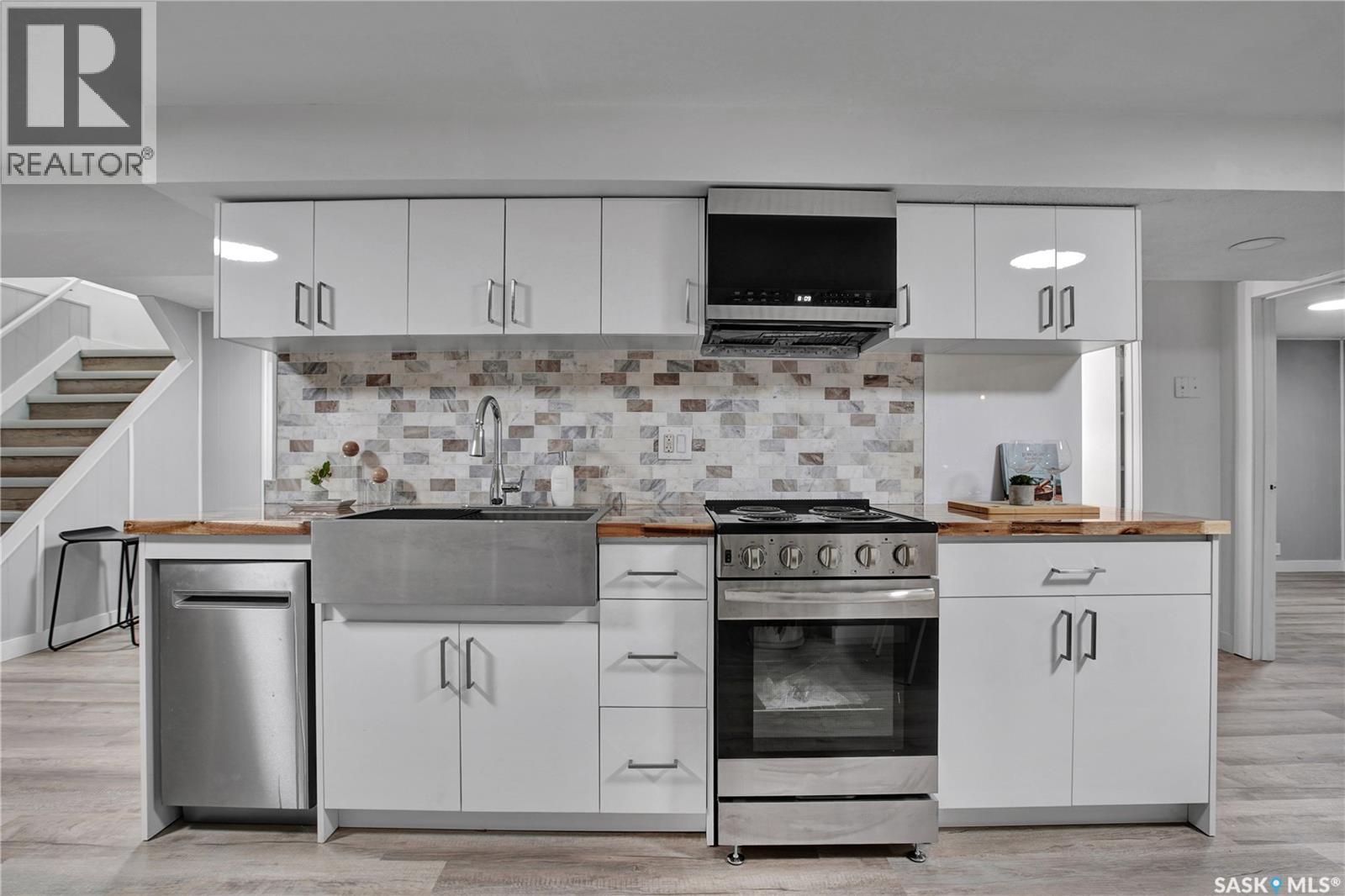 2945 Preston AVENUE S - 18