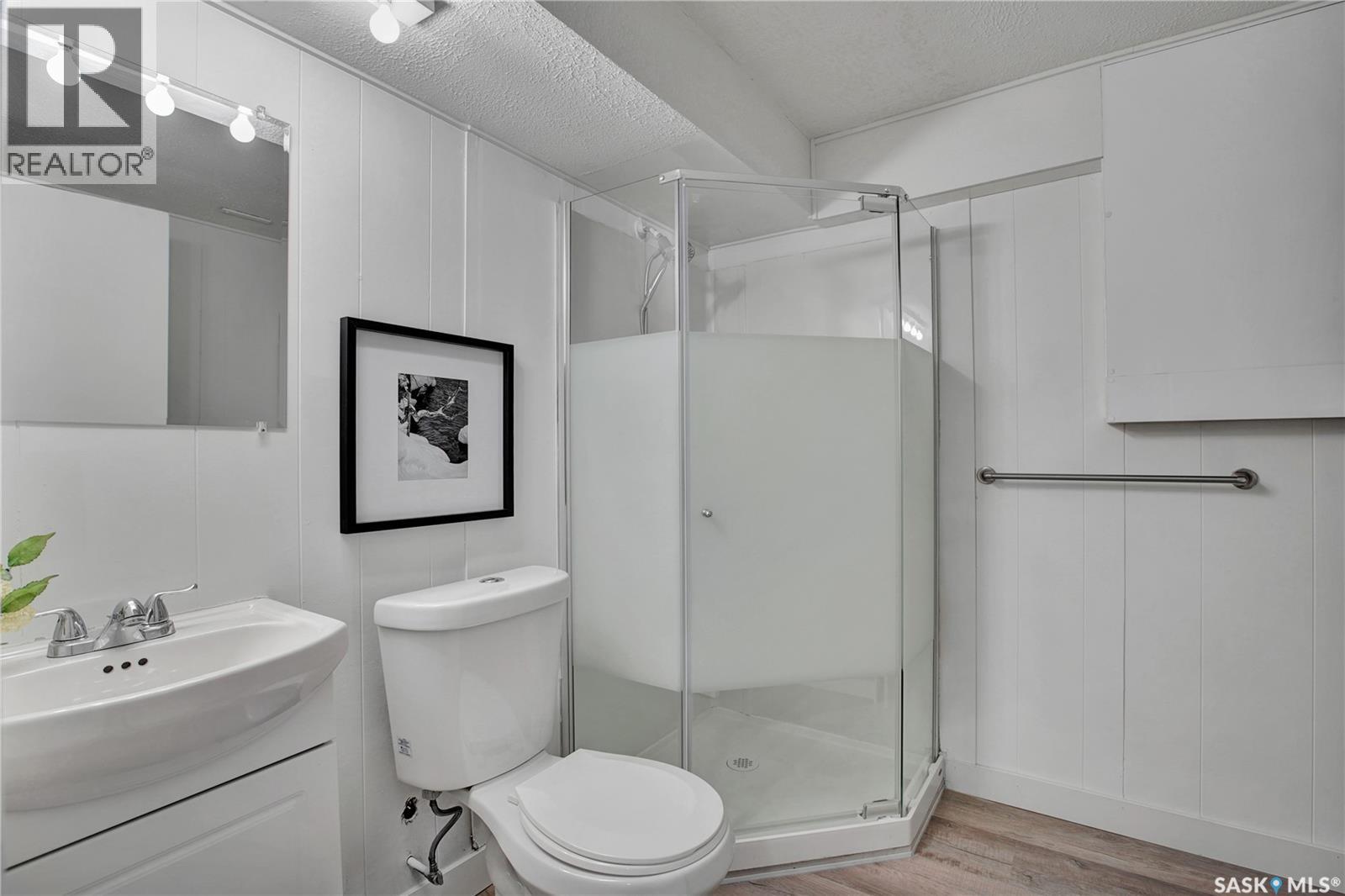 2945 Preston AVENUE S - 25