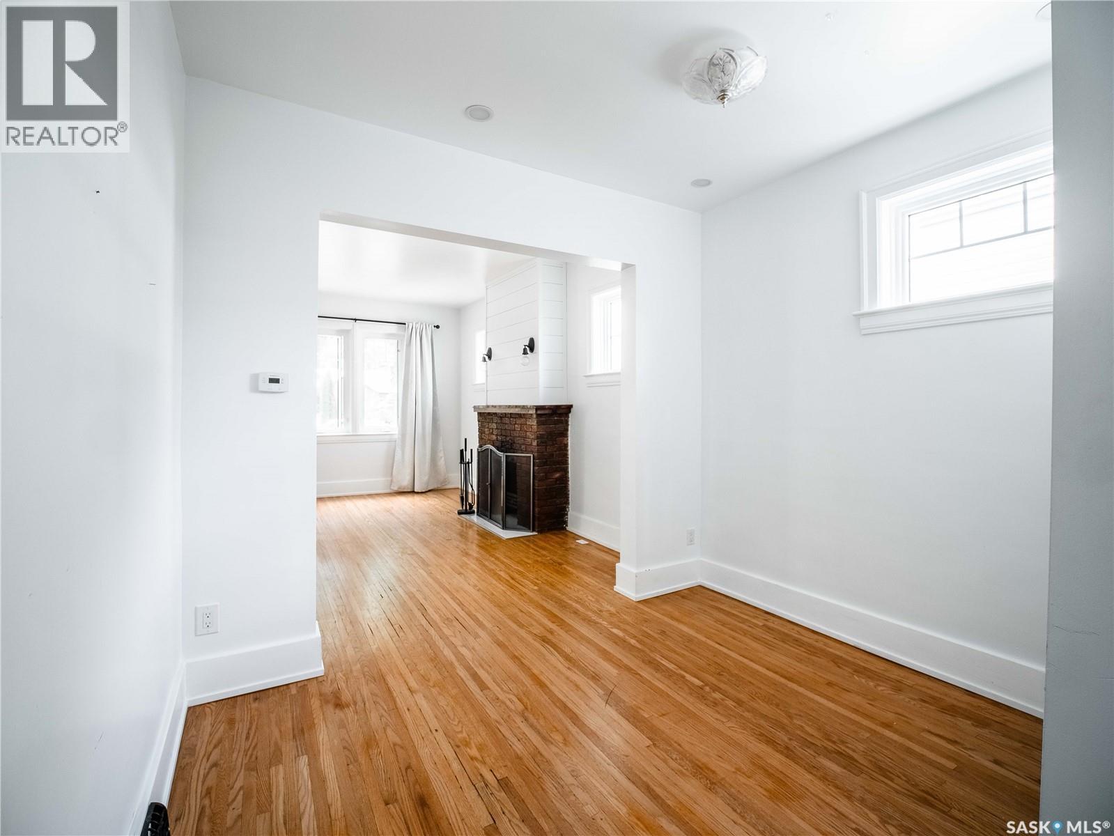 916 6th AVENUE N - 9