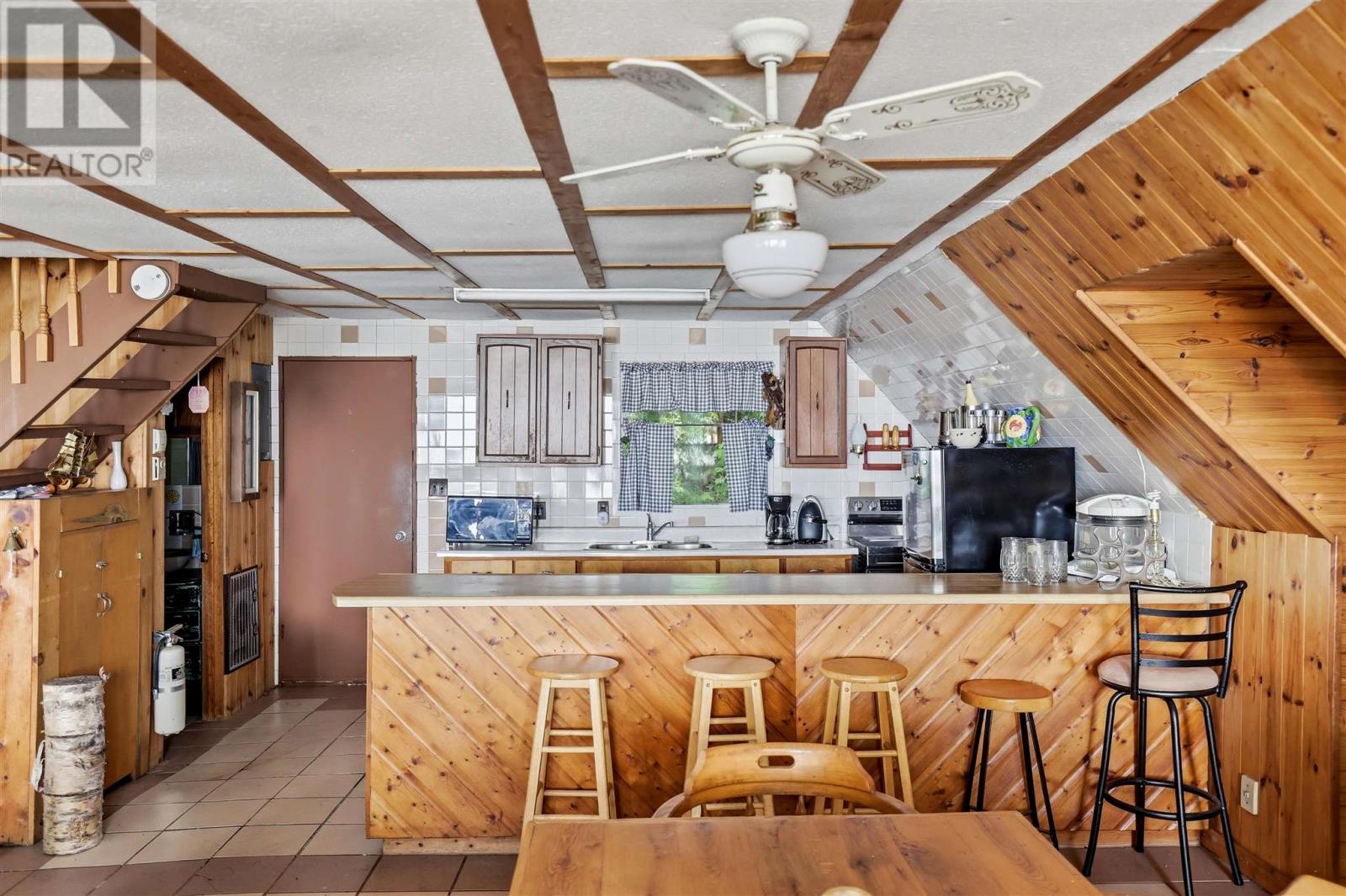 156 Kelly Creek RD - 13