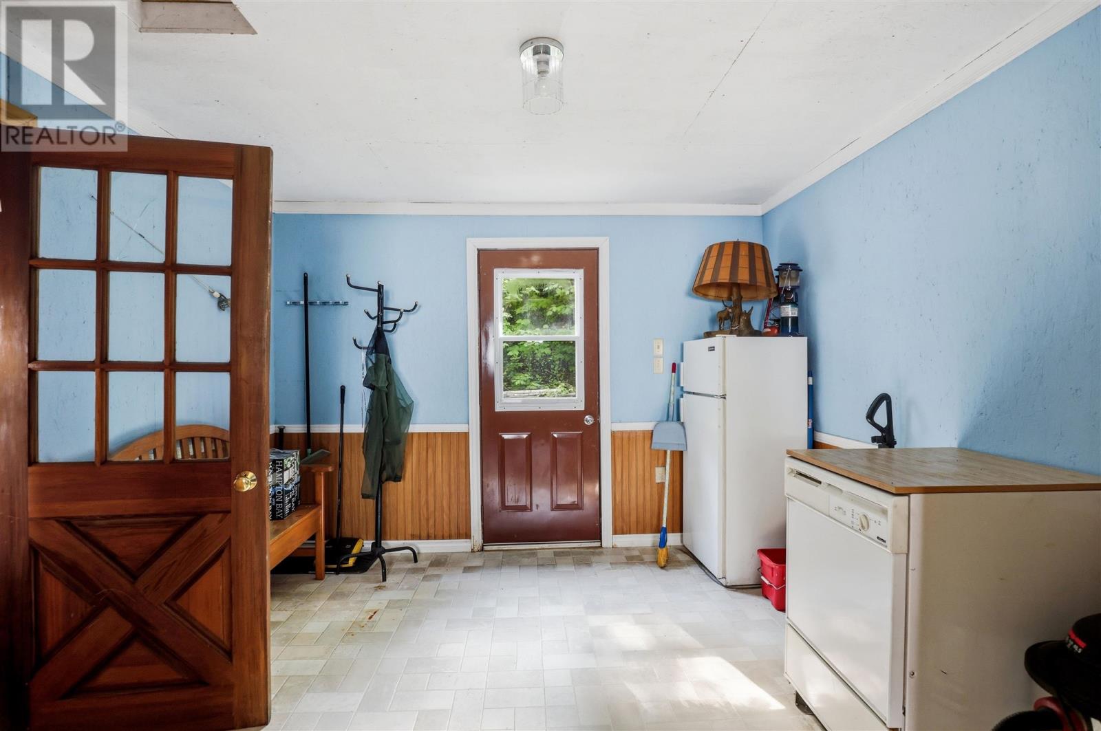 156 Kelly Creek RD - 3