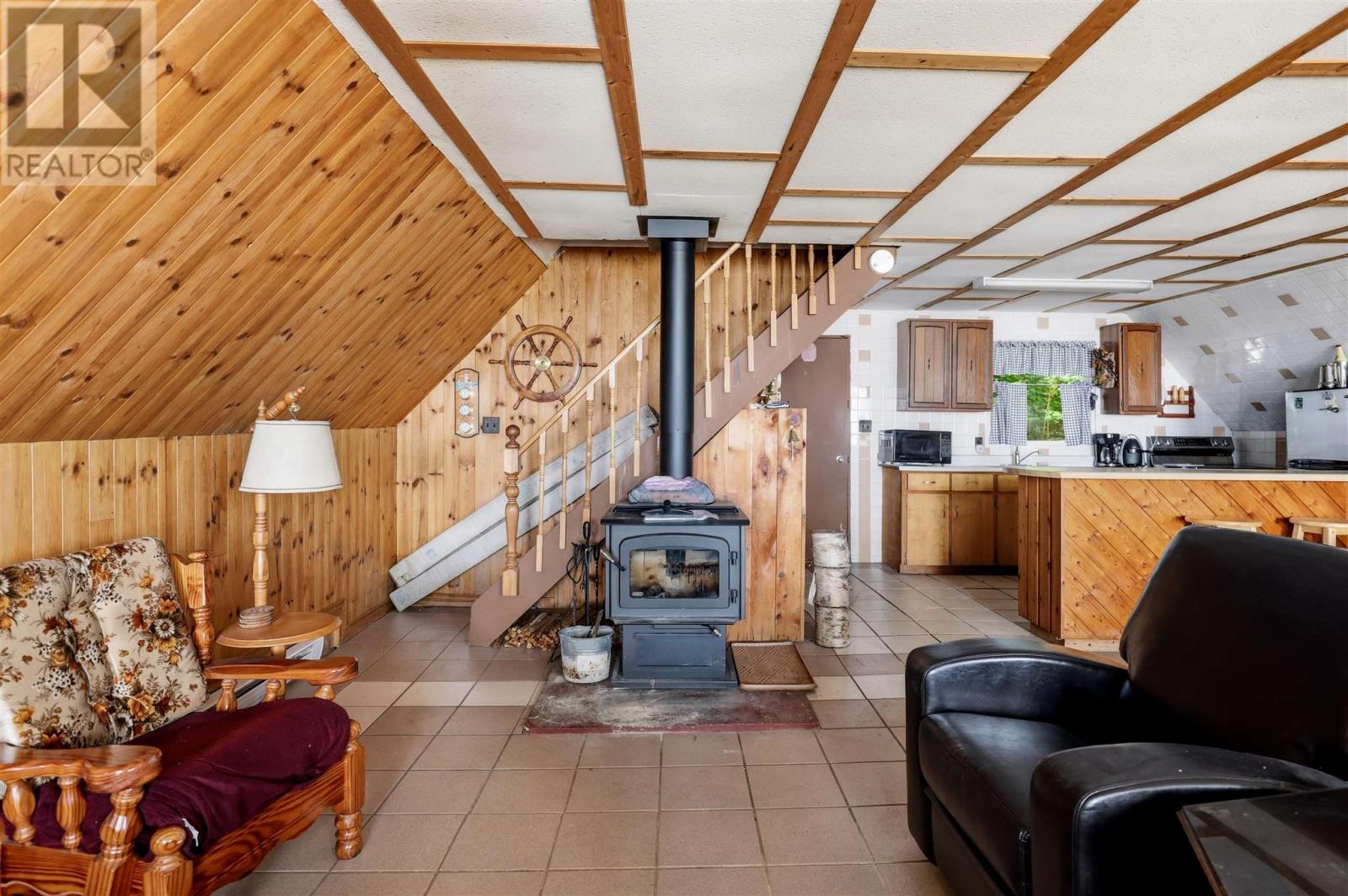 156 Kelly Creek RD - 5