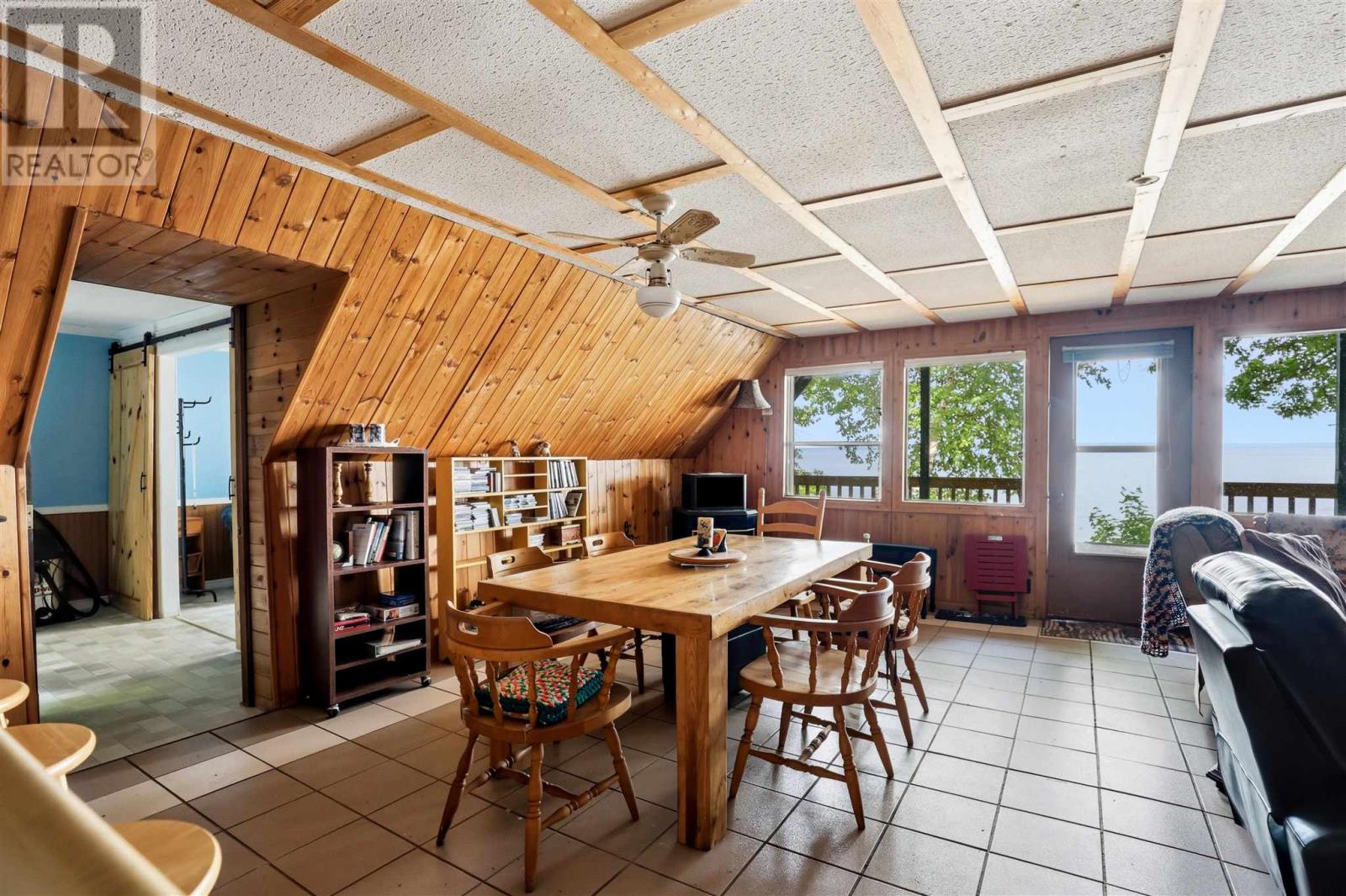 156 Kelly Creek RD - 9