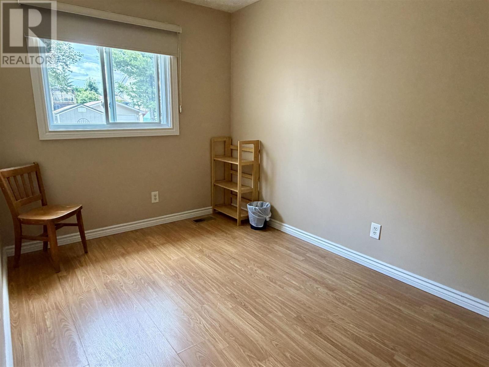 31 Forest PL - 9