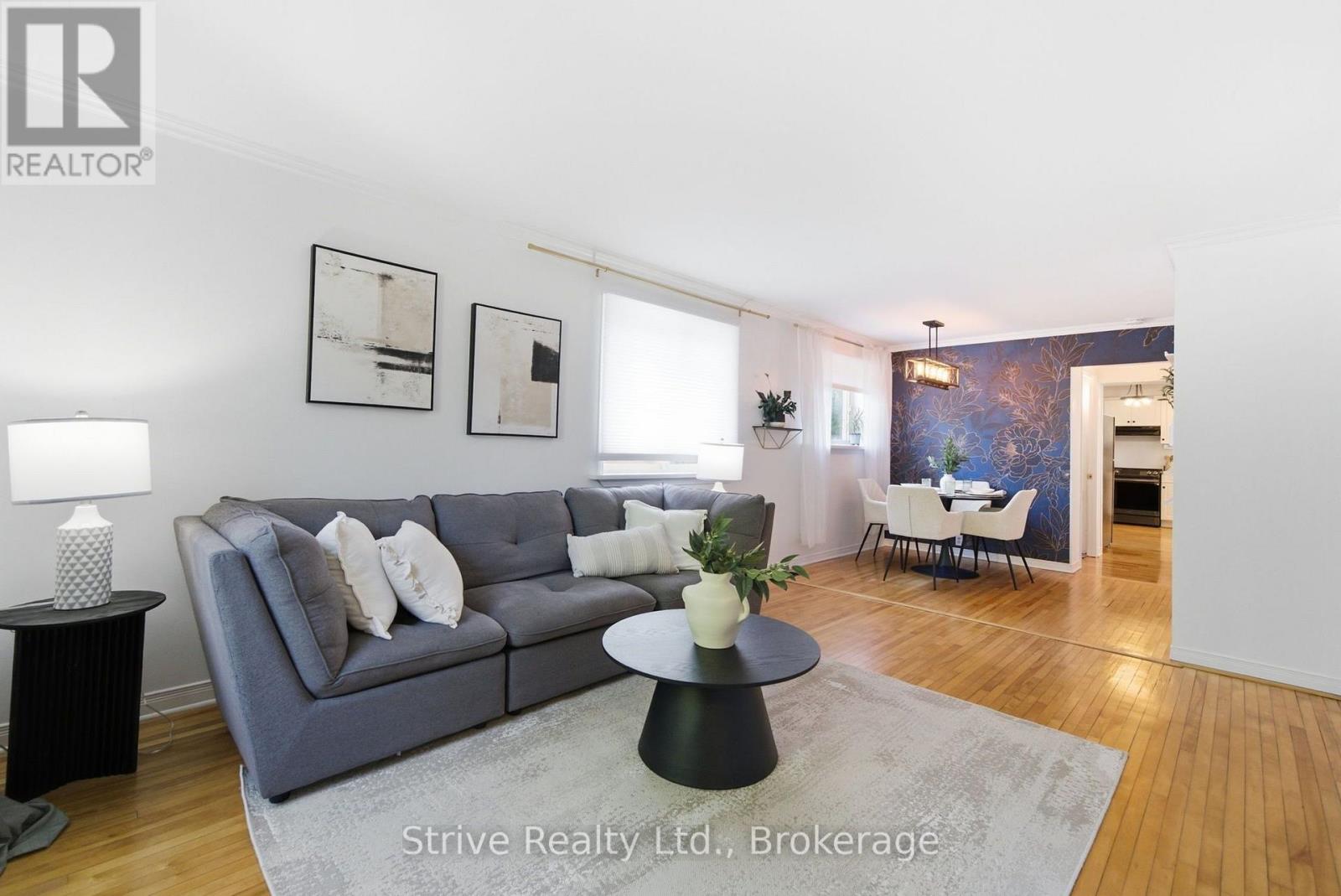 369 WALTON STREET - 8