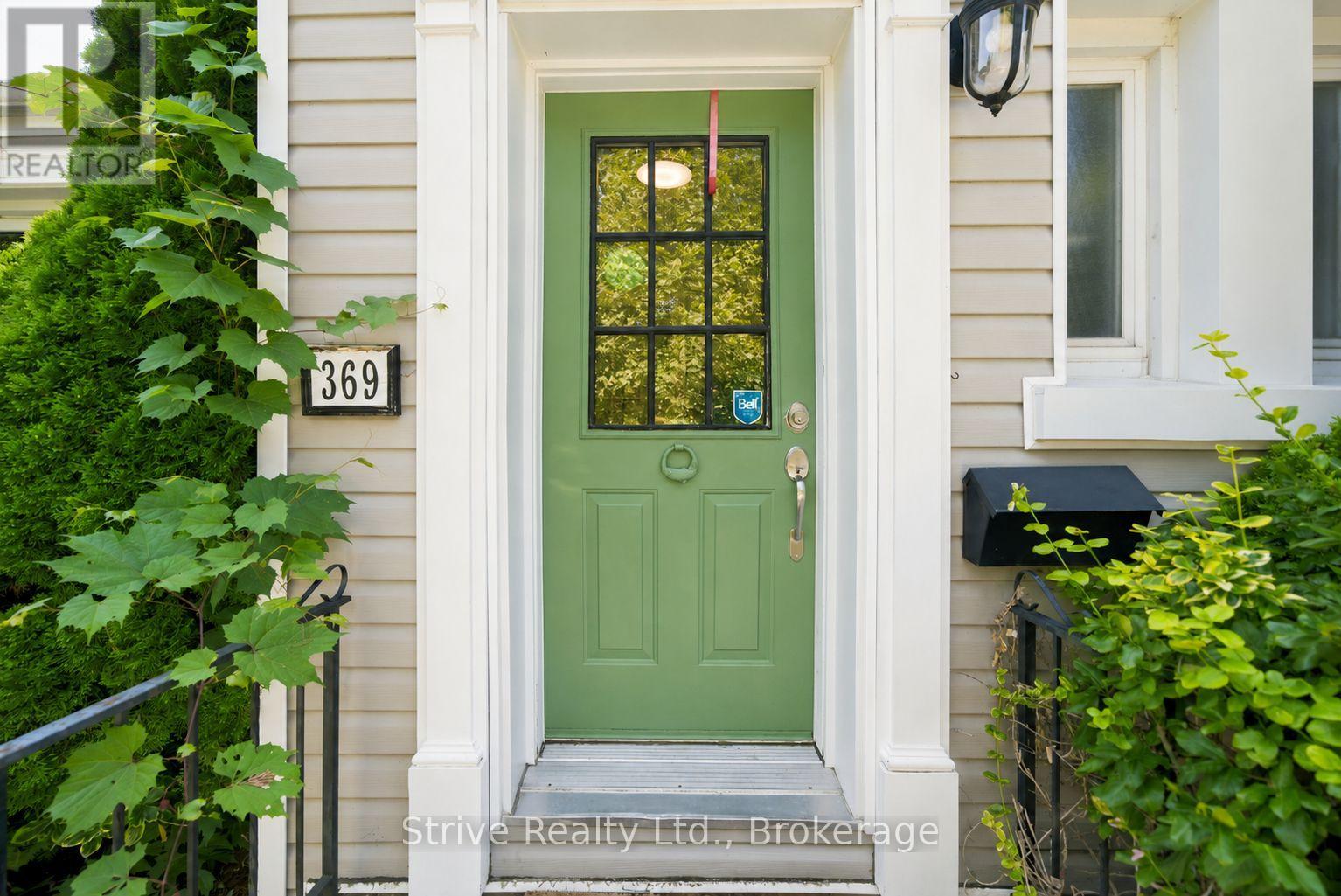 369 WALTON STREET - 5