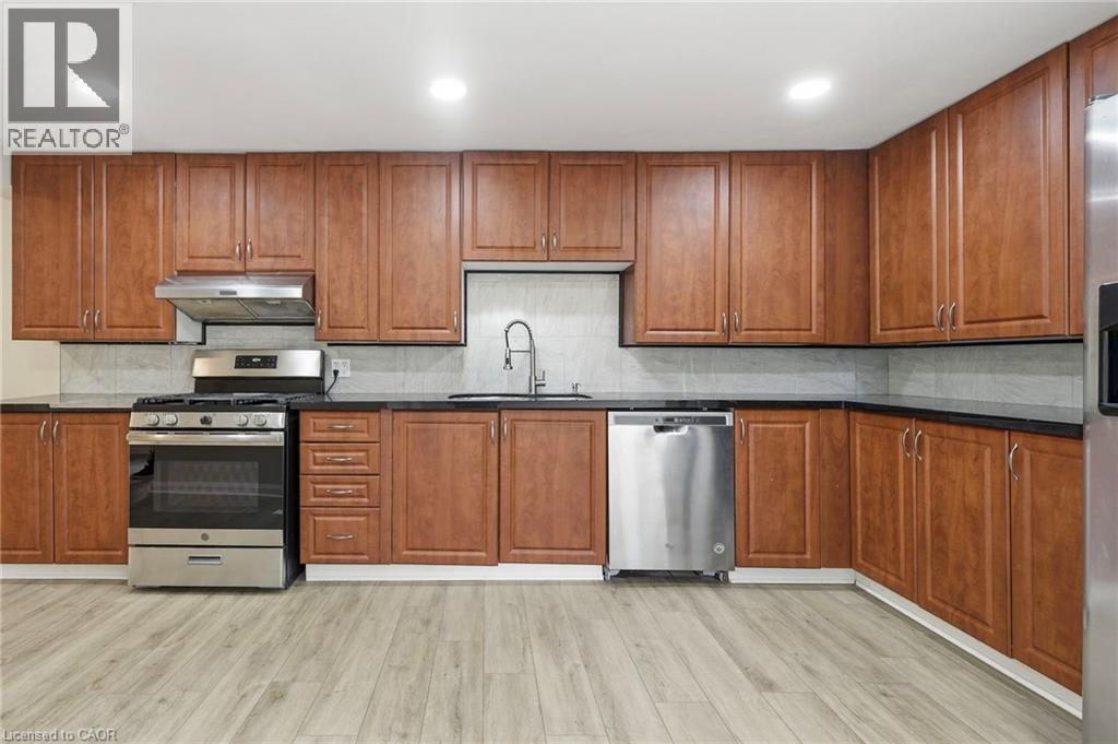 26 STATE Street - Image 11